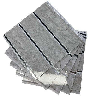 Strop kuchyne PVC