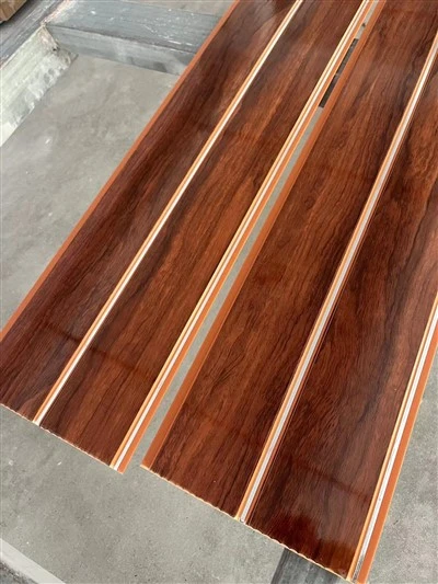 PVC drevený stropný panel