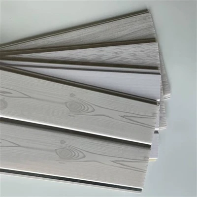 Strop dreva PVC